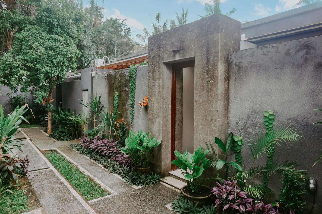 Anggira Villa Ubud Exterior foto